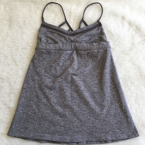 Lululemon Gray Tank Top Size 2 Racerback - Picture 1 of 5